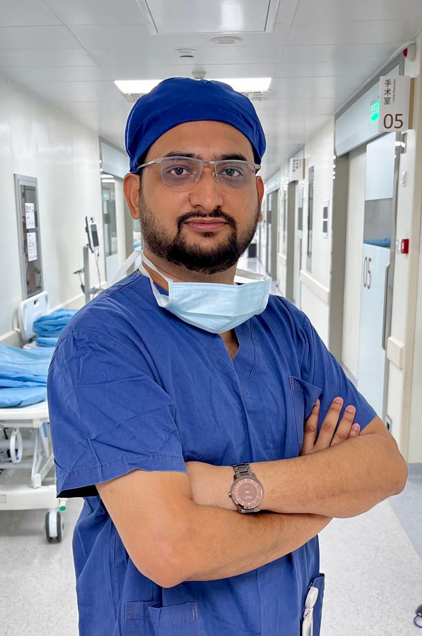 Dr. Sheshank Mahajan
